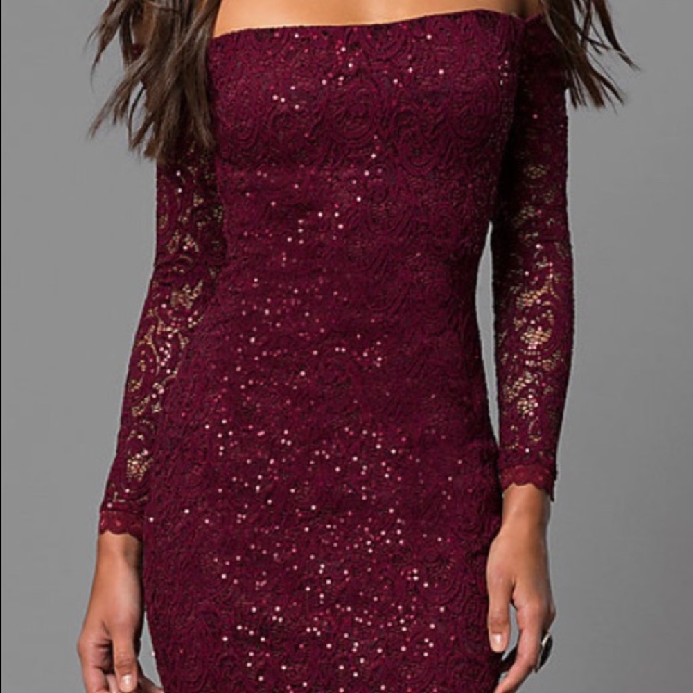 Off-the-Shoulder Short Dress with Sleeves